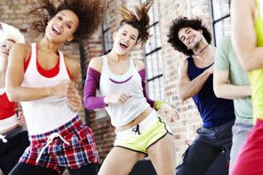 AOK Care Zumba Tanzvideo